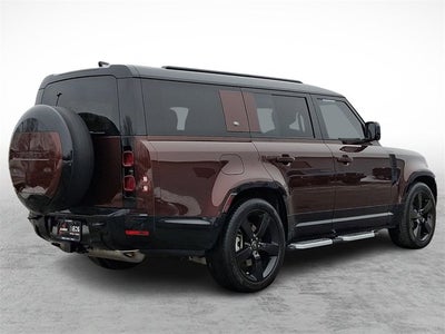 2024 Land Rover Defender X-Dynamic SE