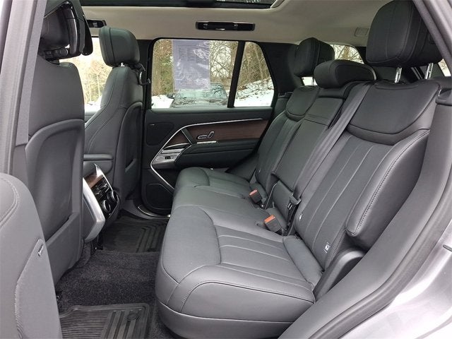 2024 Land Rover Range Rover SE