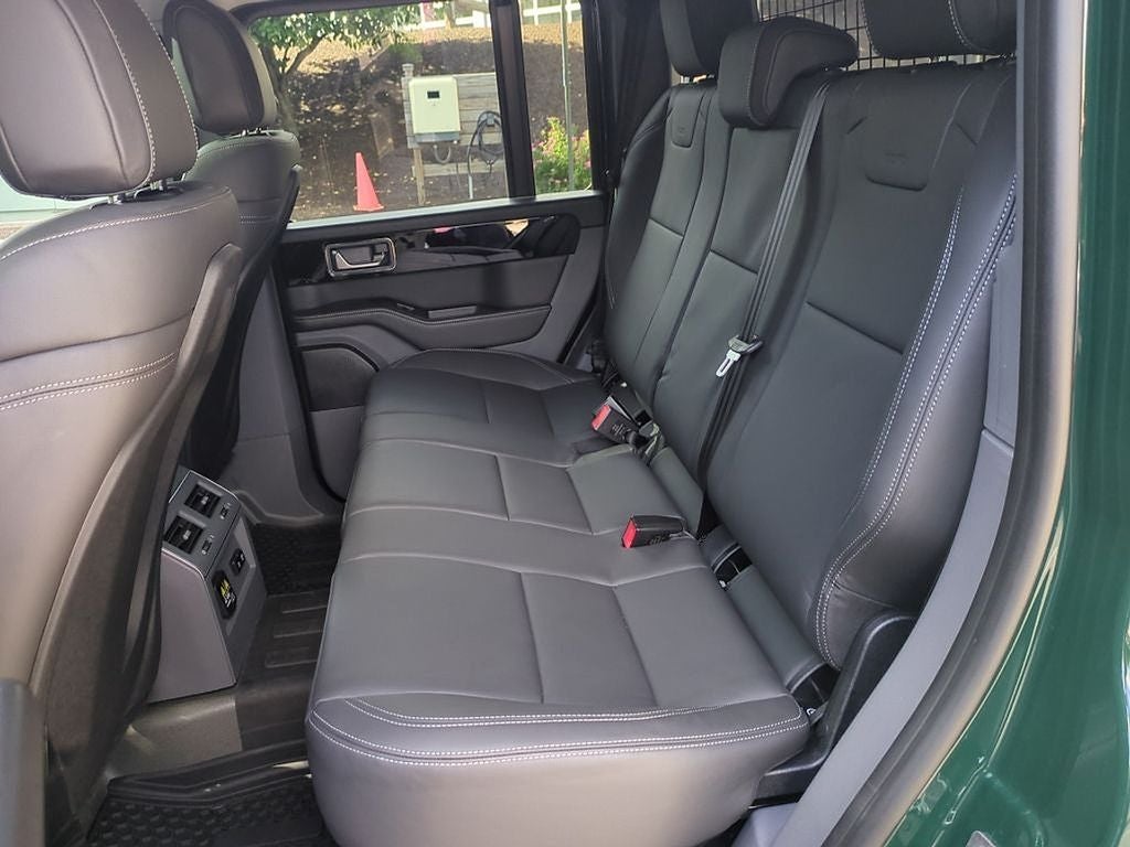 2025 INEOS Grenadier Station Wagon Base