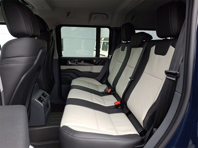 2025 INEOS Grenadier Station Wagon Fieldmaster Edition