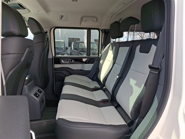 2025 INEOS Grenadier Station Wagon 4x4