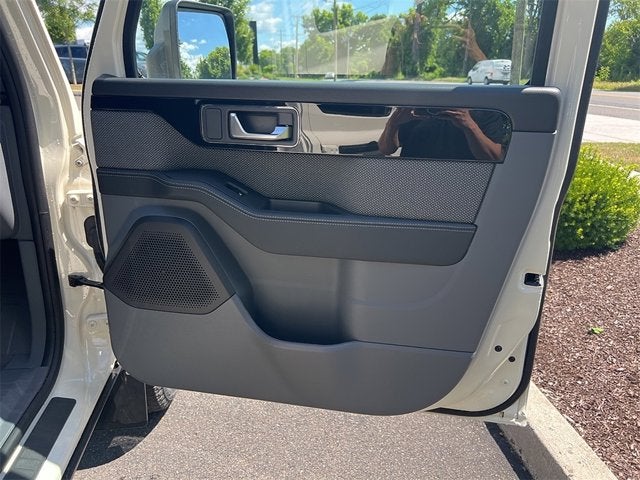 2024 INEOS Grenadier Station Wagon Base