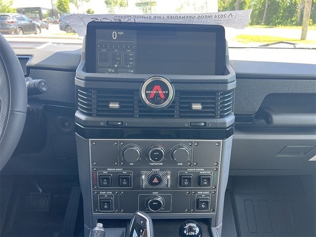 2024 INEOS Grenadier Station Wagon Base