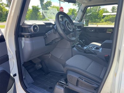 2024 INEOS Grenadier Station Wagon Base