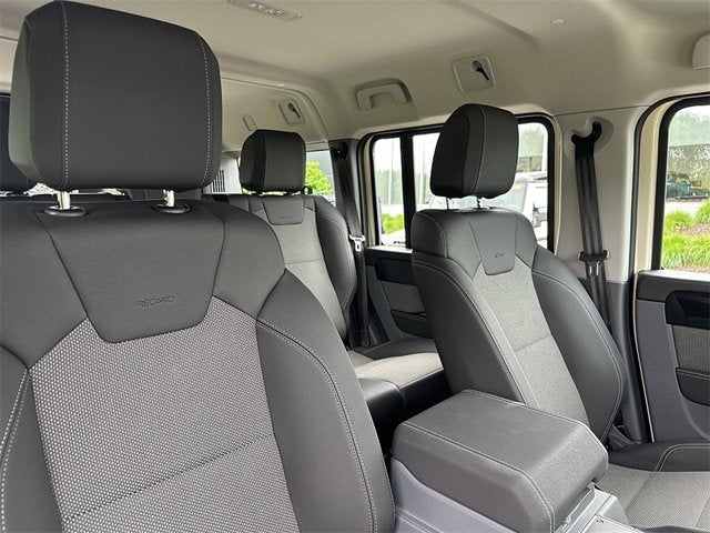 2024 INEOS Grenadier Station Wagon Base