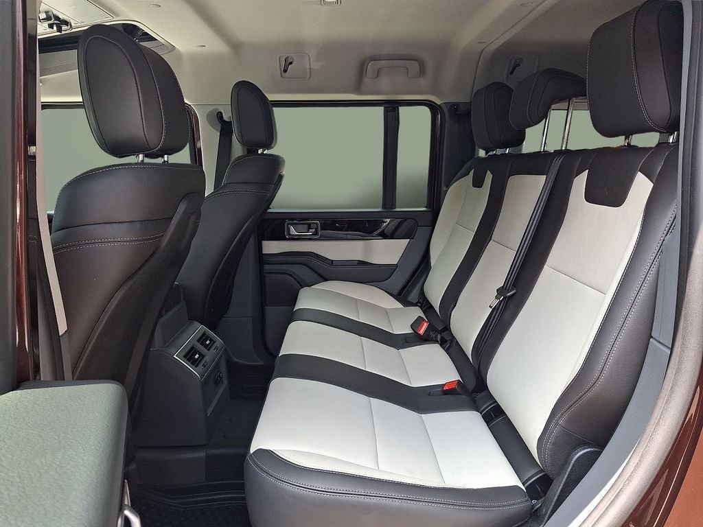 2025 INEOS Grenadier Station Wagon Fieldmaster Edition