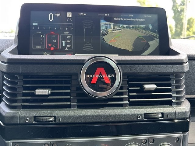 2025 INEOS Grenadier Station Wagon Base