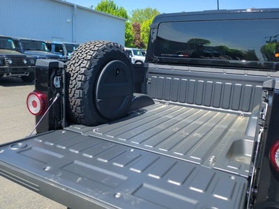 2025 INEOS Grenadier Quartermaster Quartermaster Trialmaster