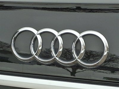 2023 Audi SQ5 Premium Plus