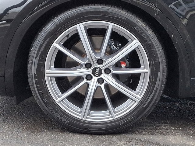 2023 Audi SQ5 Premium Plus