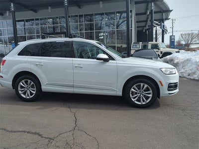 2017 Audi Q7 Premium Plus