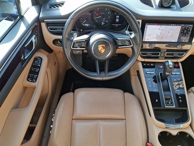 2022 Porsche Macan Base
