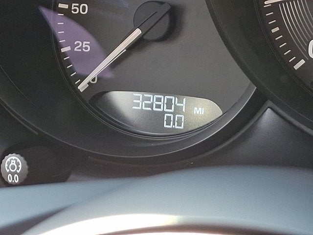 2022 Porsche Macan Base