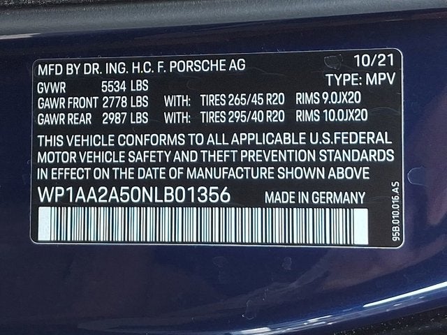 2022 Porsche Macan Base