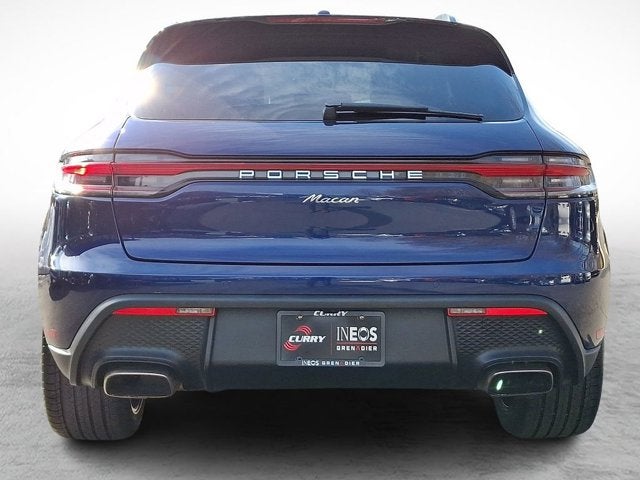 2022 Porsche Macan Base