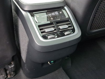 2020 Volvo XC90 T5 Momentum