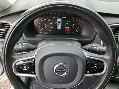2020 Volvo XC90 T5 Momentum