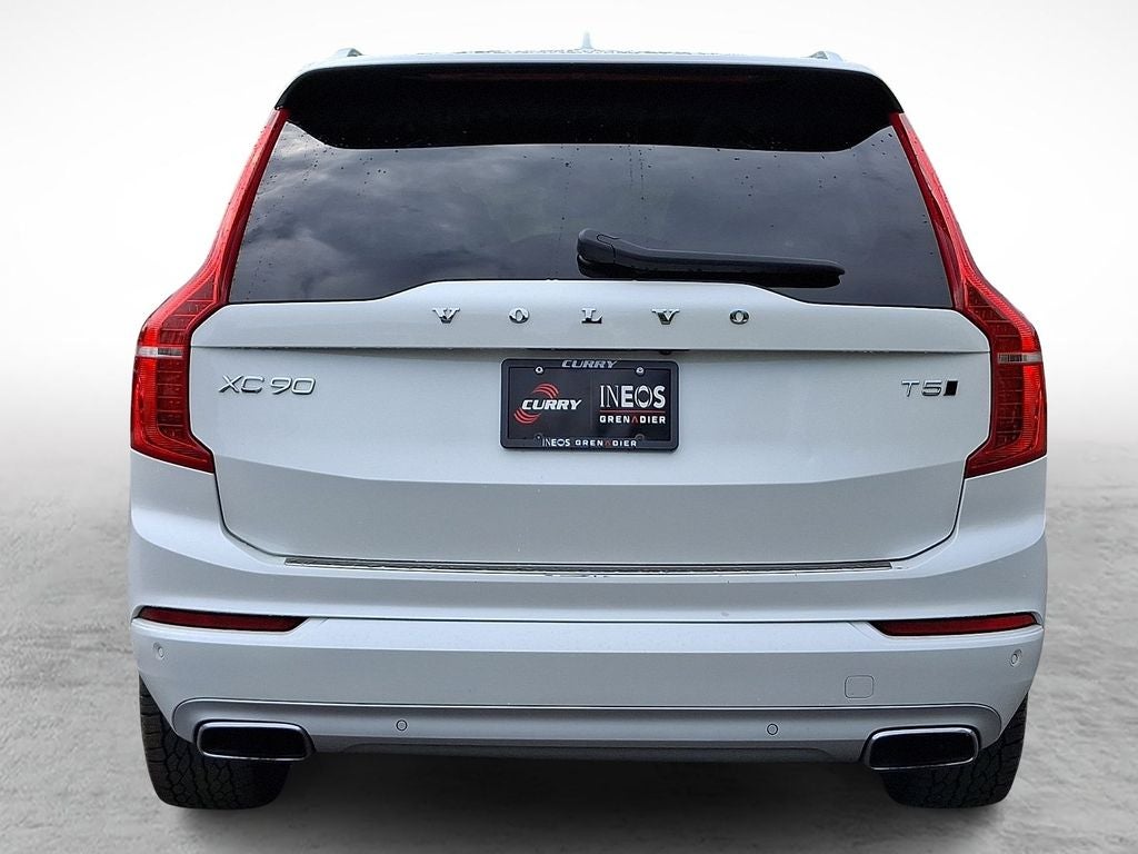 2020 Volvo XC90 T5 Momentum