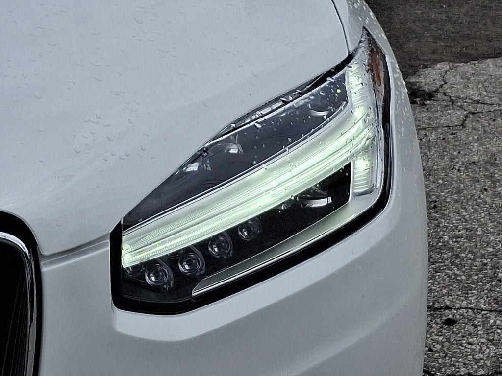 2020 Volvo XC90 T5 Momentum