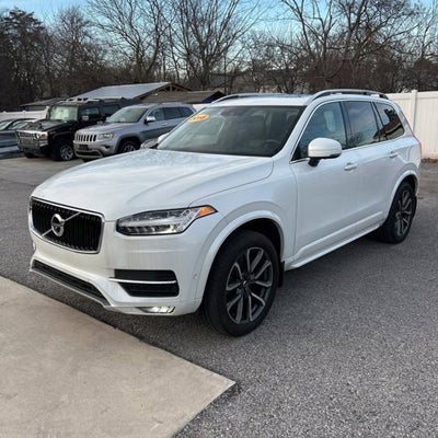 2018 Volvo XC90 Momentum