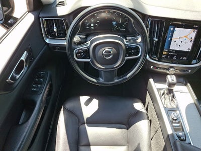 2021 Volvo V60 Cross Country T5