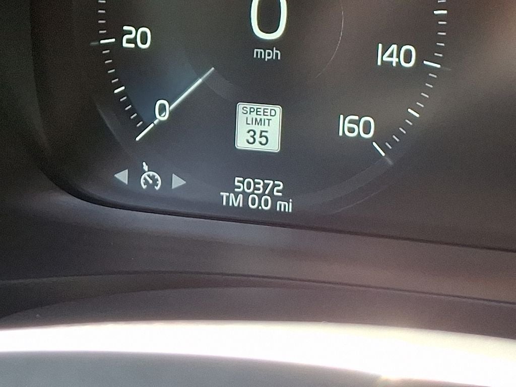 2021 Volvo V60 Cross Country T5
