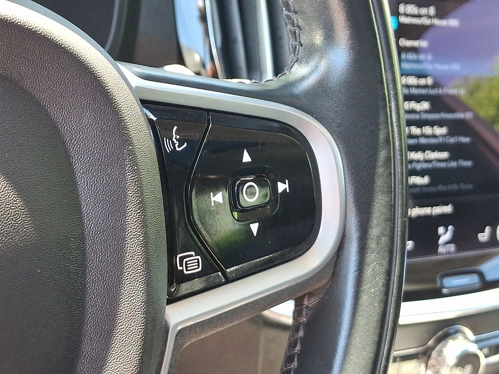 2021 Volvo V60 Cross Country T5