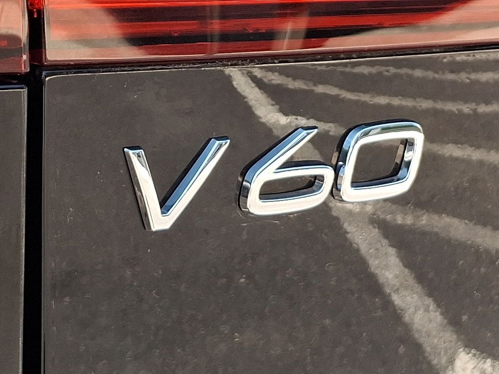 2021 Volvo V60 Cross Country T5