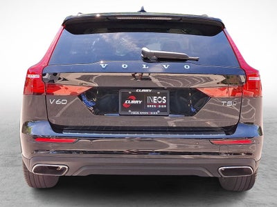 2021 Volvo V60 Cross Country T5