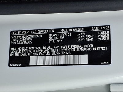 2022 Volvo XC40 Momentum