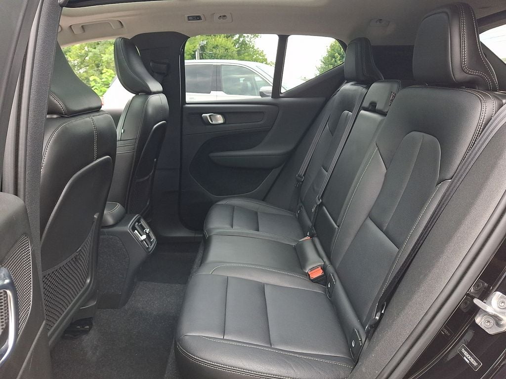 2019 Volvo XC40 Momentum