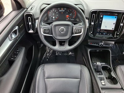 2019 Volvo XC40 Momentum