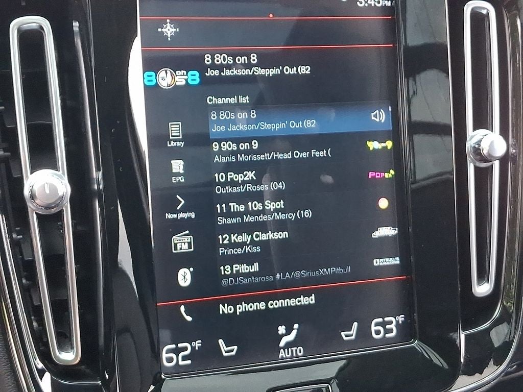 2019 Volvo XC40 Momentum