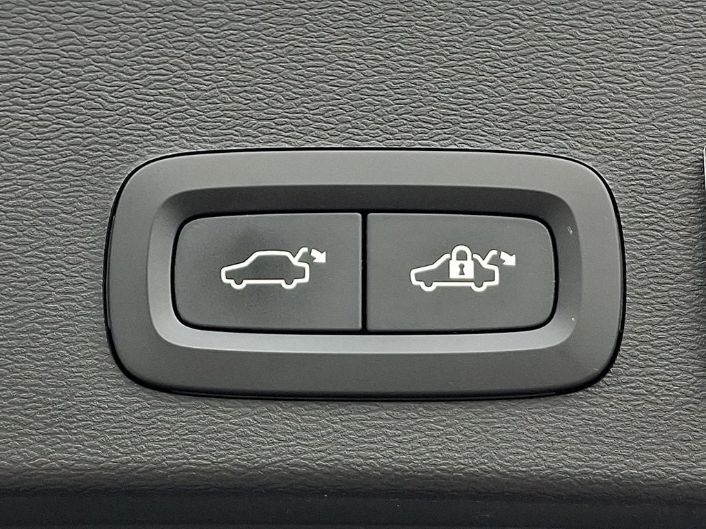 2019 Volvo XC40 Momentum