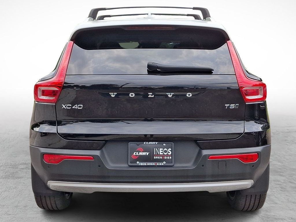 2019 Volvo XC40 Momentum