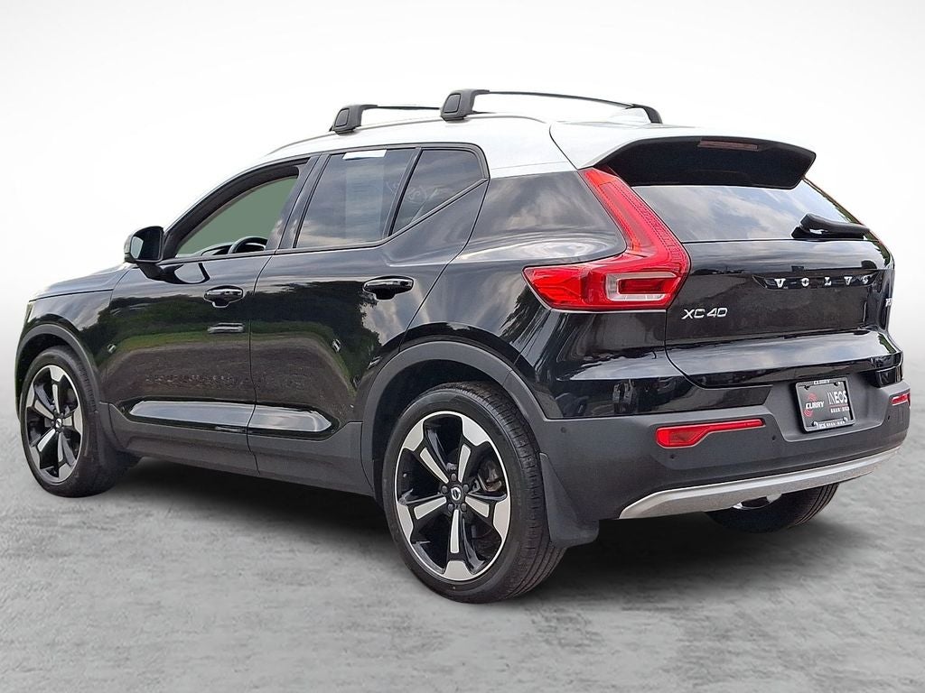 2019 Volvo XC40 Momentum