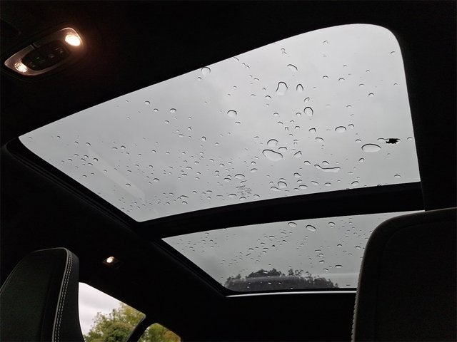 2020 Volvo XC40 R-Design