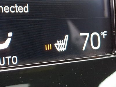 2020 Volvo XC40 R-Design