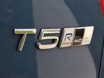 2020 Volvo XC40 R-Design