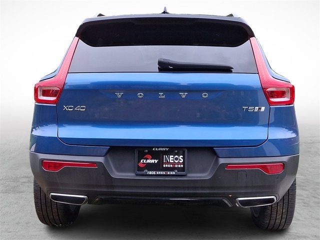 2020 Volvo XC40 R-Design