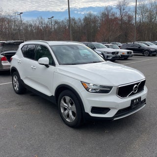 2019 Volvo XC40 Momentum