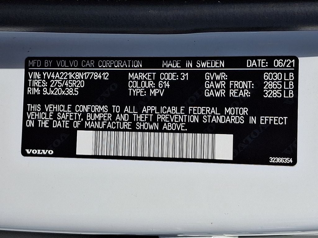 2022 Volvo XC90 T6 Momentum