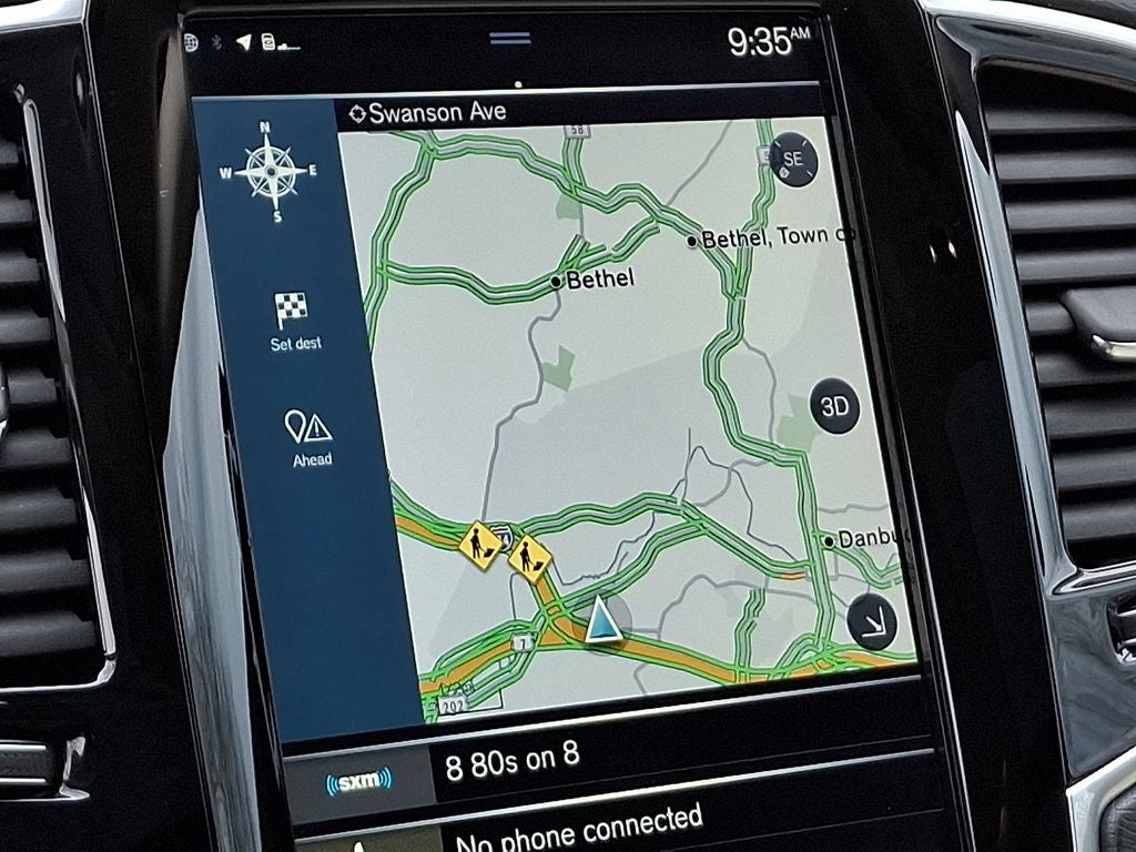 2017 Volvo XC90 T6 Momentum