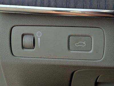 2022 Volvo XC90 T6 Inscription