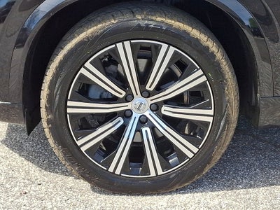 2022 Volvo XC90 T6 Inscription