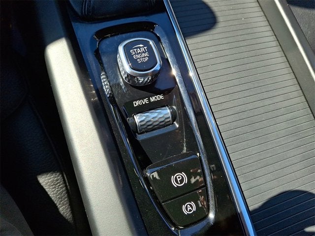 2019 Volvo XC60 Momentum