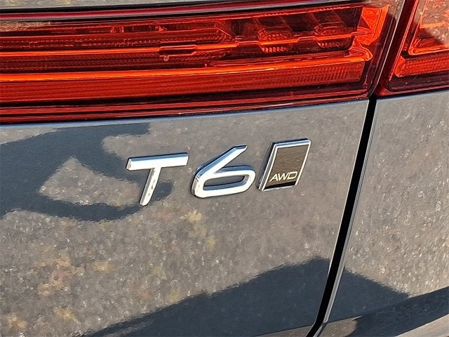 2019 Volvo XC60 Momentum
