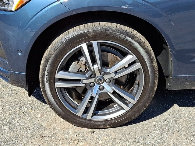 2019 Volvo XC60 Momentum