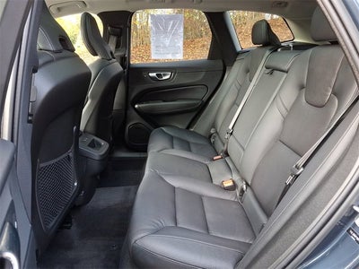 2023 Volvo XC60 Plus Bright Theme