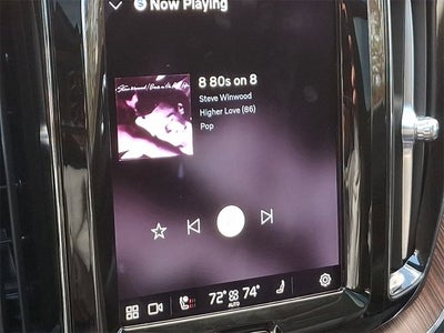 2023 Volvo XC60 Plus Bright Theme